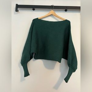 NEW - She + Sky Emerald Colored Crop Sweater with batwing sleeves. Size Small